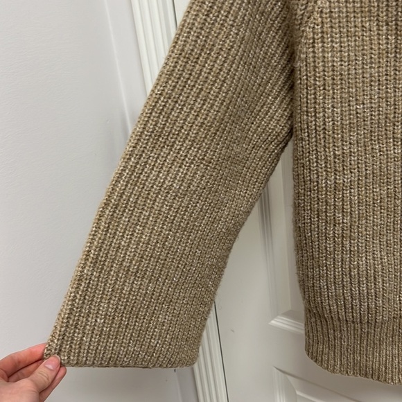 Oversized Knit Wide Sleeve Wool-blend Turtleneck Sweater Jumper | Size OS - Picture 3 of 6